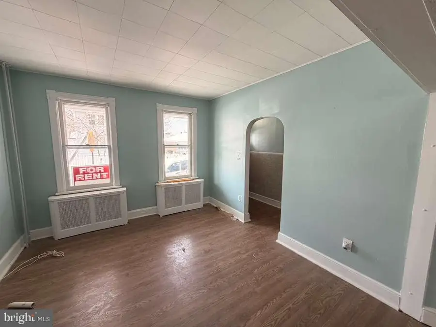 403 Wood St, Burlington, NJ 08016 - #2