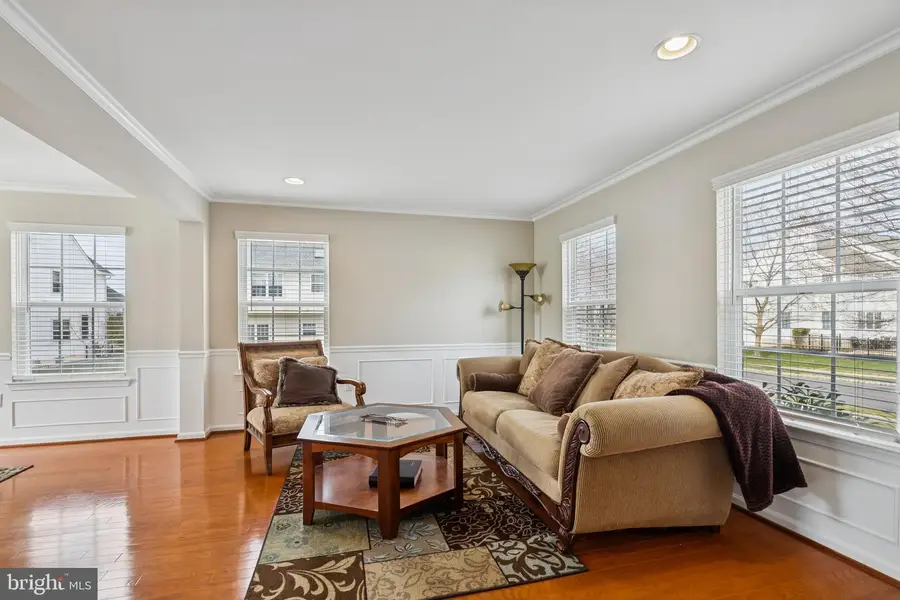 4 Saratoga Springs Dr, Cinnaminson, NJ 08077 - #3