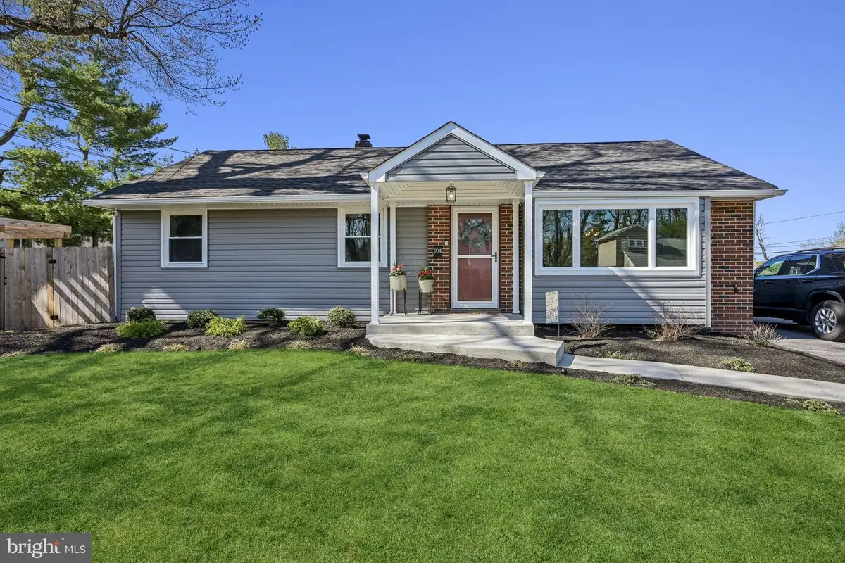 904 Geneva Ave, Delran, NJ 08075 - #1