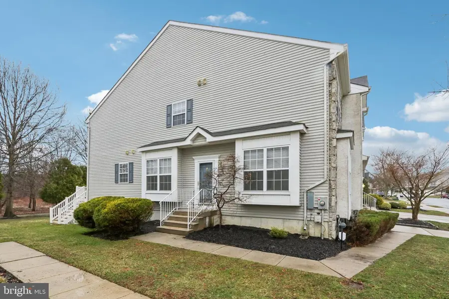 78 Chapel Hill Rd, Mount Laurel, NJ 08054 - #3