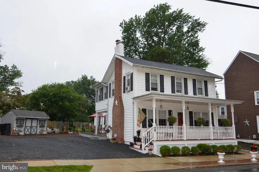 124 E Burlington St, Bordentown, NJ 08505 - #2