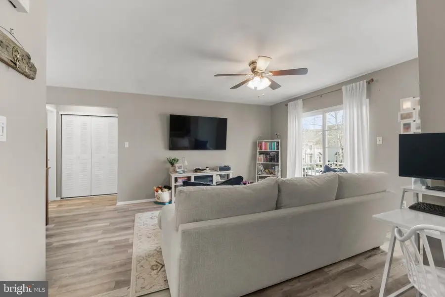 1302-b Sedgefield Dr, Mount Laurel, NJ 08054 - #2