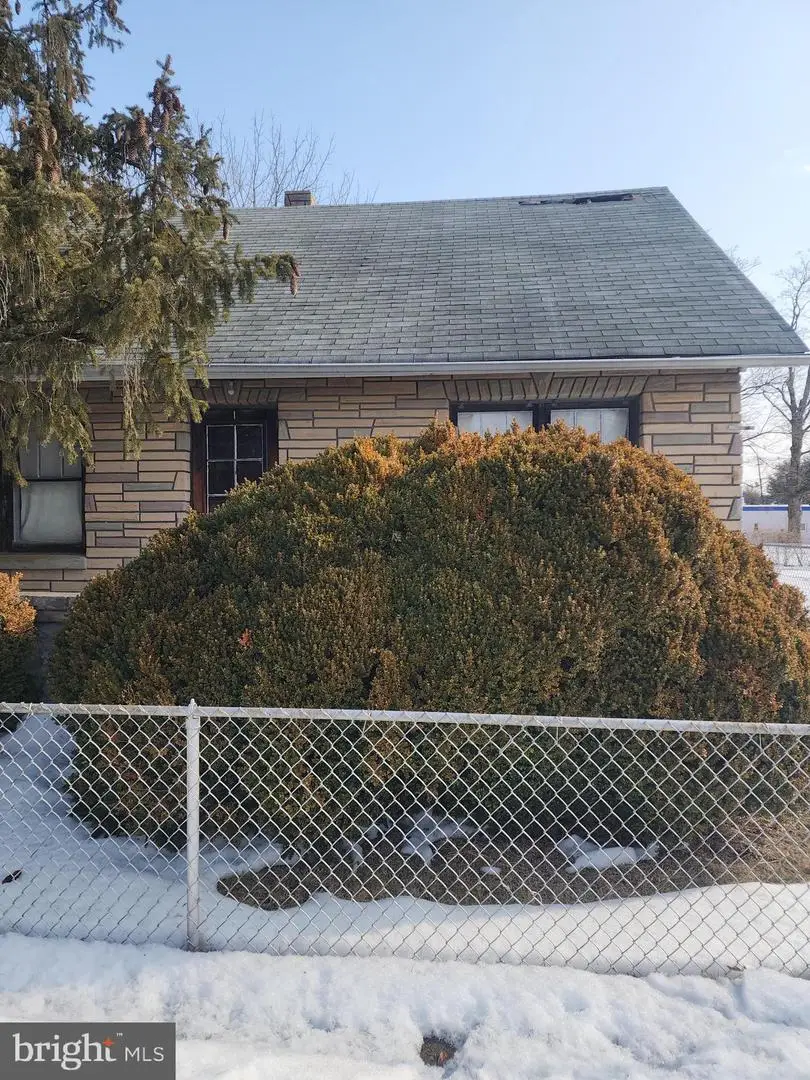 1 Mcguire St, Wrightstown, NJ 08562 - #2