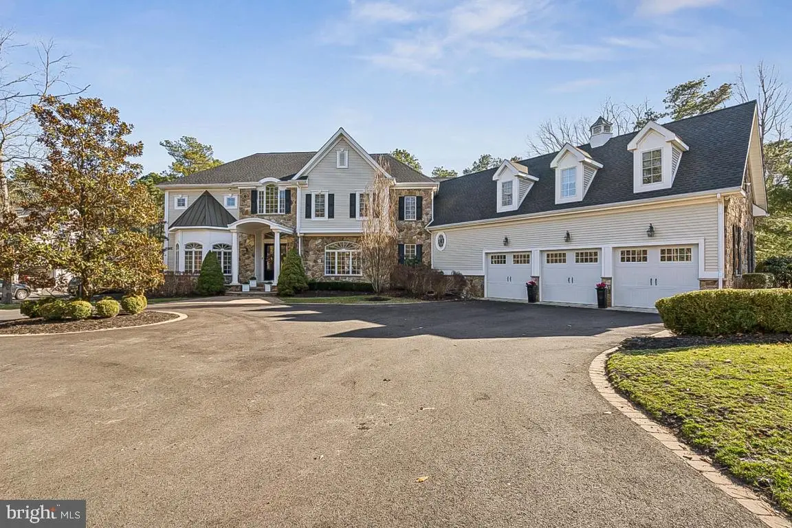 11 Cliff Swallow Dr, Medford, NJ 08055 - #1