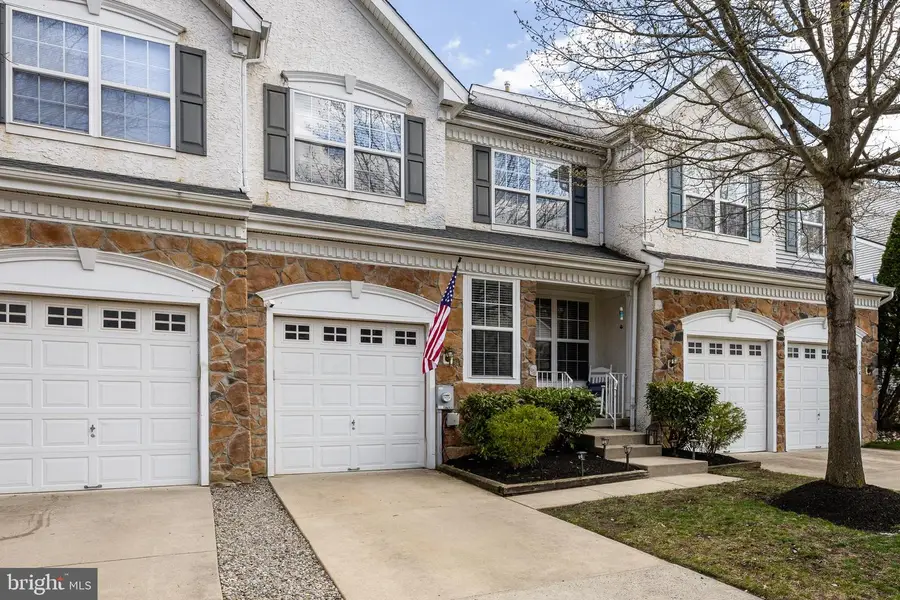 106 Weaver Dr, Marlton, NJ 08053 - #2