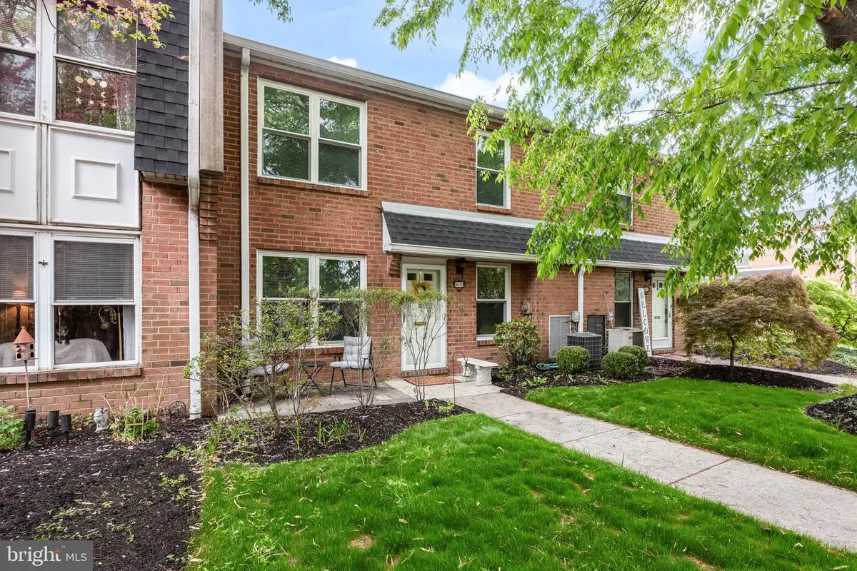 3039 Harbour Dr, Palmyra, NJ 08065 - #1