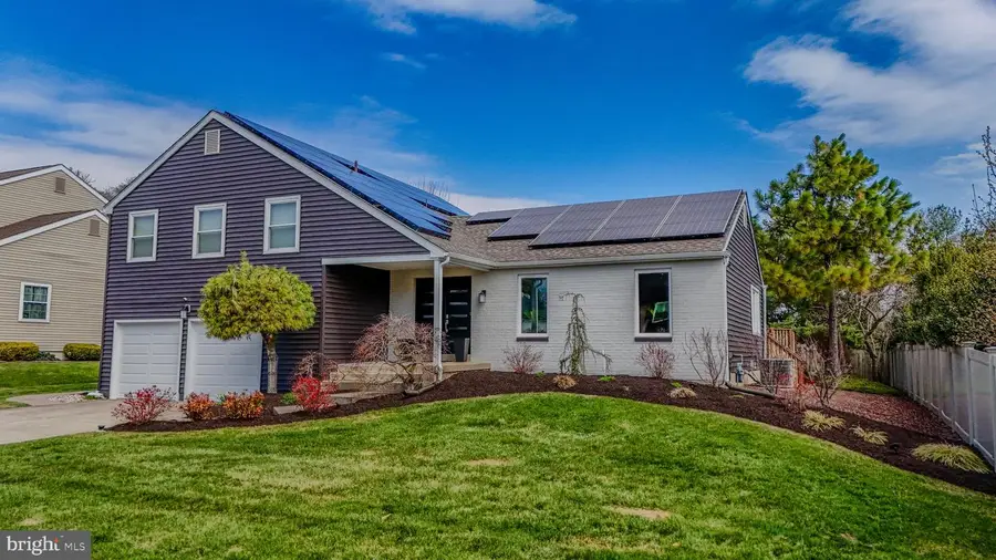 2 Warwick Ct, Mount Laurel, NJ 08054 - #3