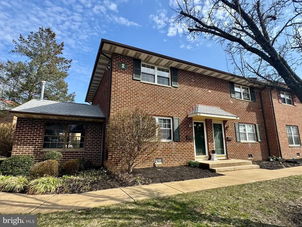 2 Eaves Mill Rd, Medford, NJ 08055 - #1