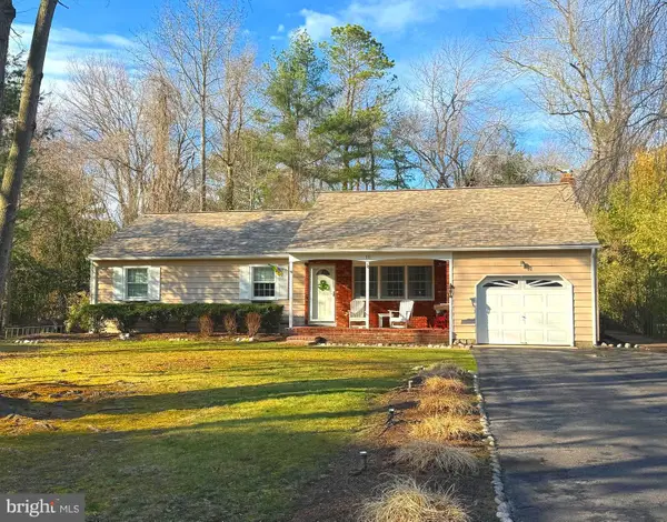 10 Normandy Dr, MEDFORD, NJ 08055