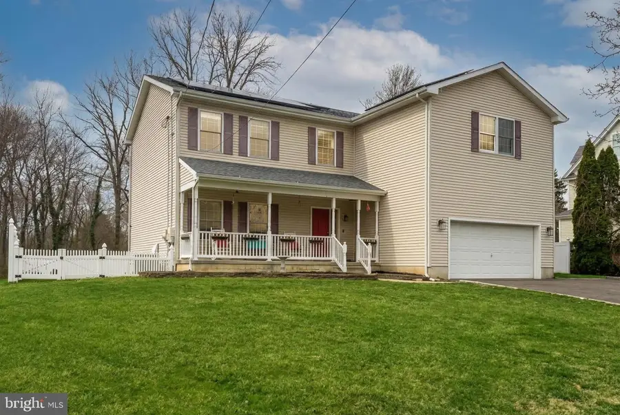 202 Union St, Fieldsboro, NJ 08505 - #2