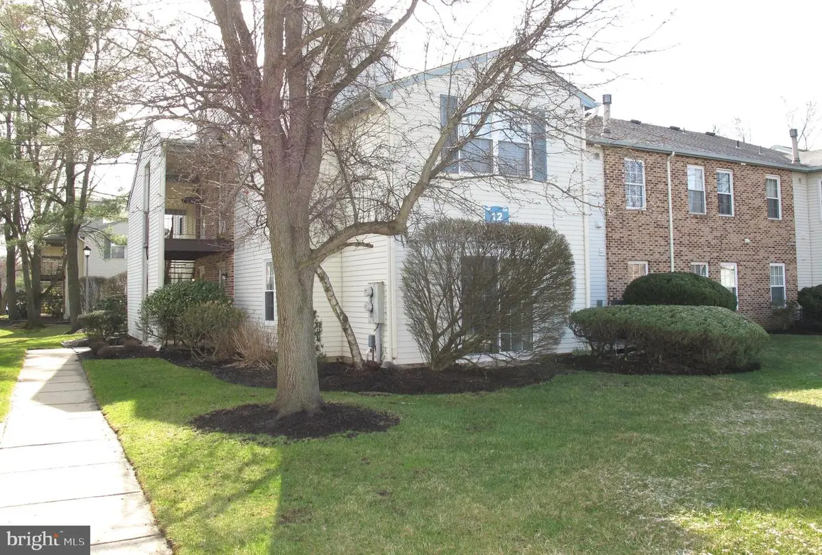 91 Center Ln, Mount Laurel, NJ 08054 - #1
