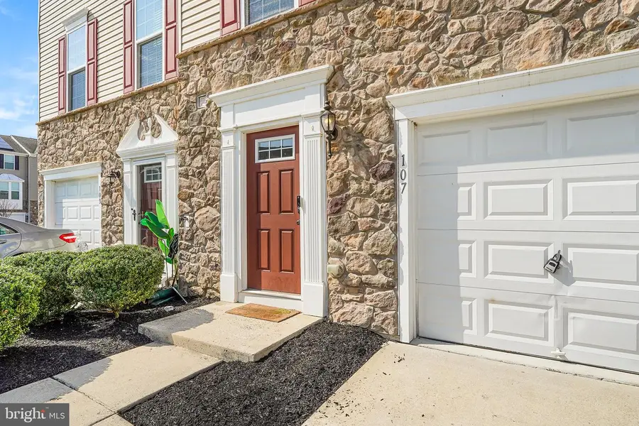 107 Benford Rd, Edgewater Park, NJ 08010 - #3