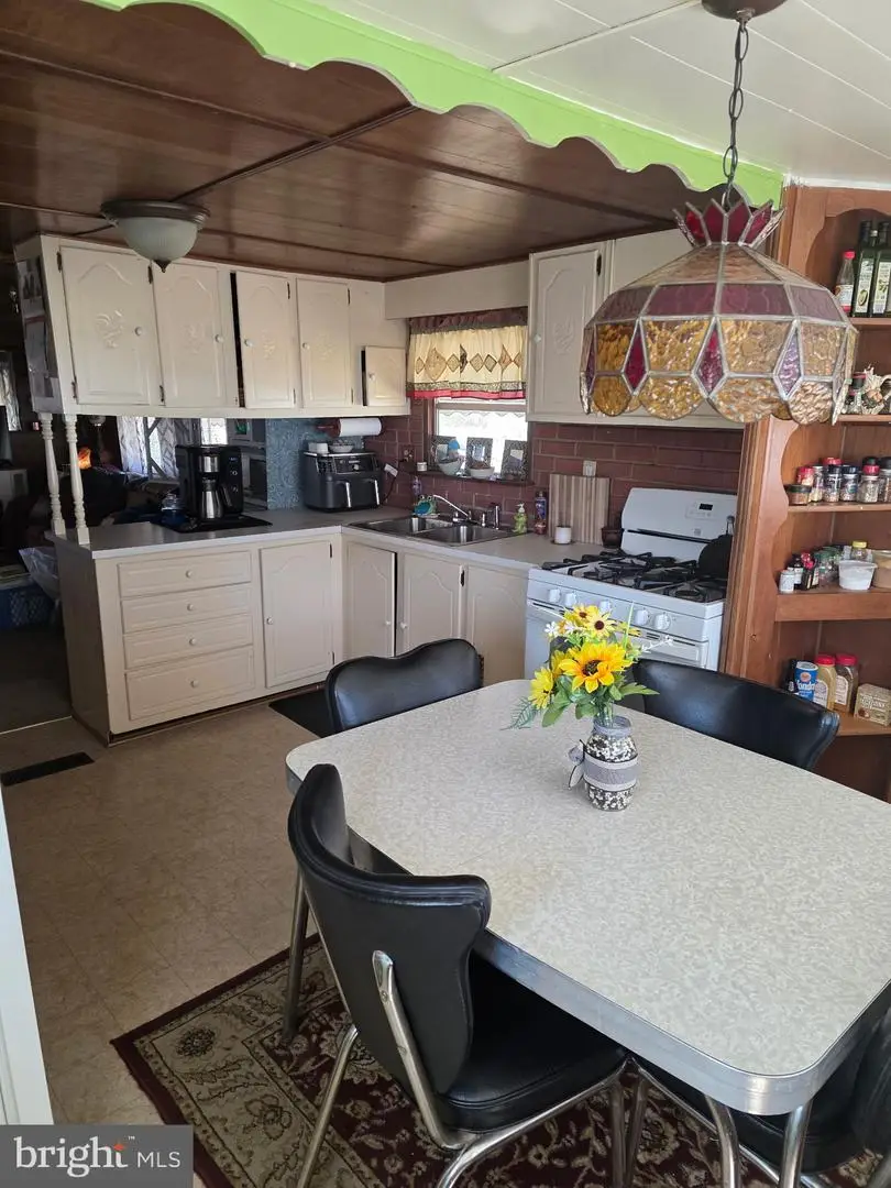 79 Shamrock Ct., Southampton, NJ 08088 - #3