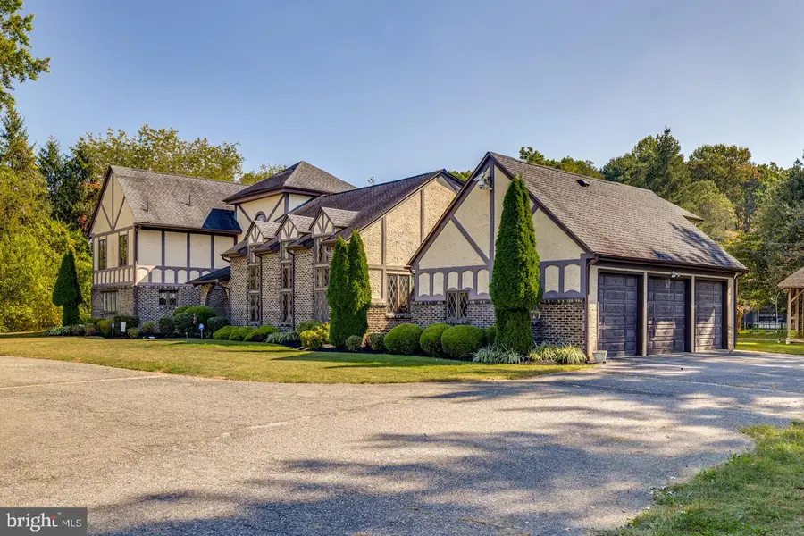 740 Garwood Rd, Moorestown, NJ 08057 - #3