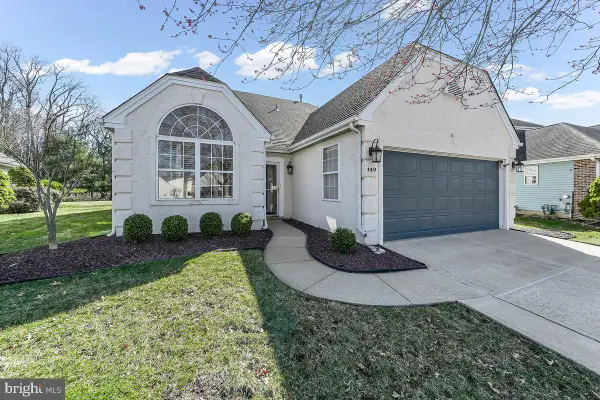 149 Indigo Dr, MOUNT LAUREL, NJ 08054