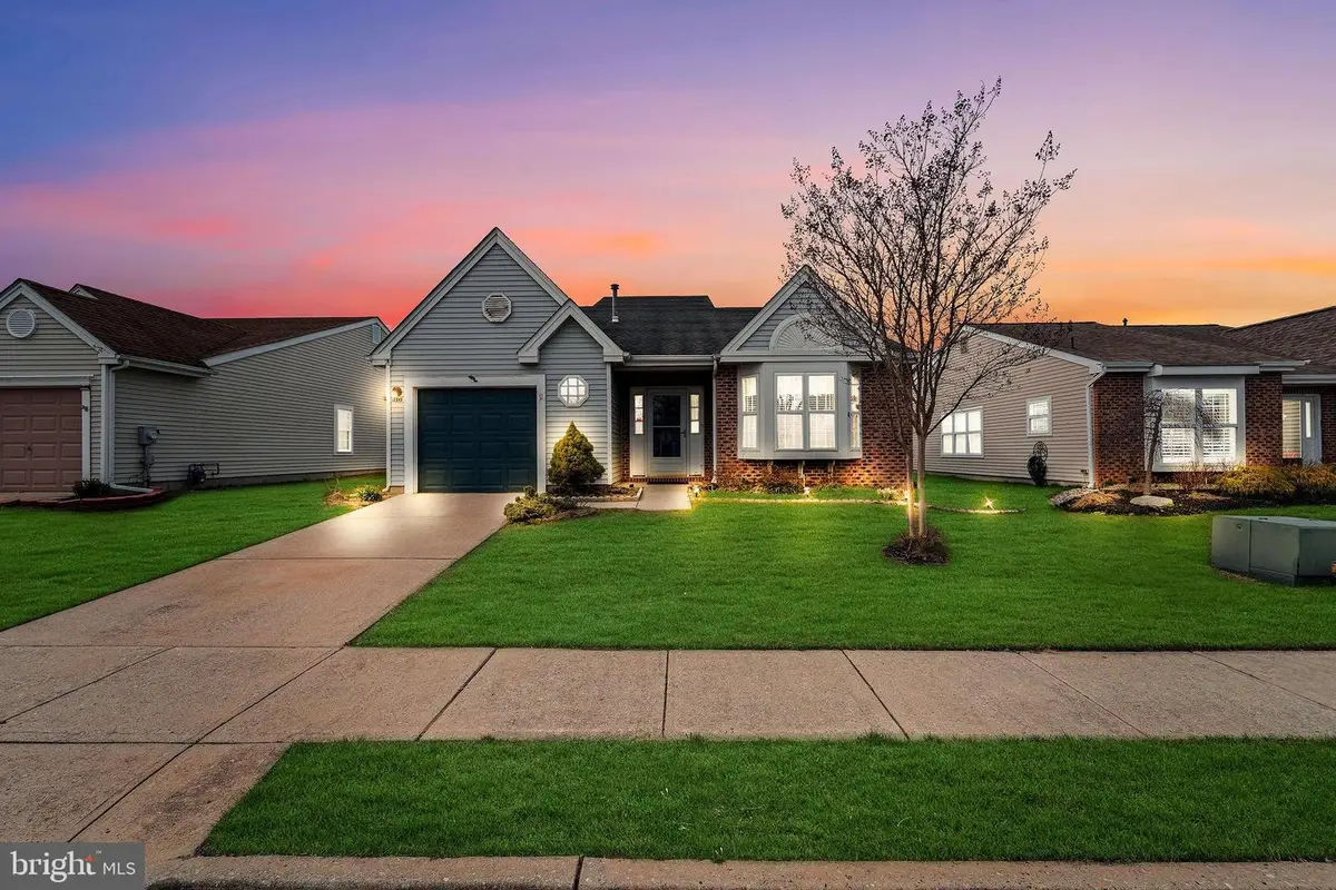 310 Moonseed Pl, Mount Laurel, NJ 08054 - #1