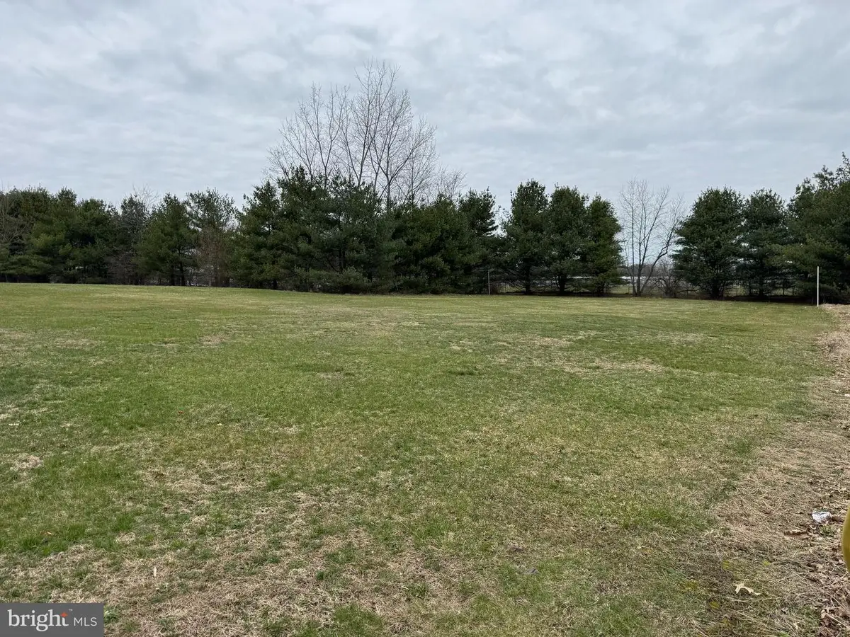 2551 Saylors Pond Rd, Jobstown, NJ 08041 - #1