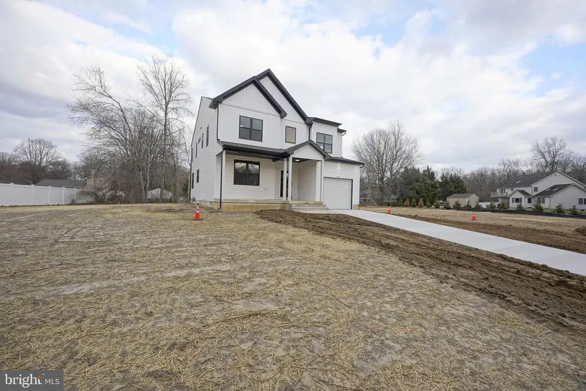 47 Fountain Blvd, Burlington, NJ 08016 - #1