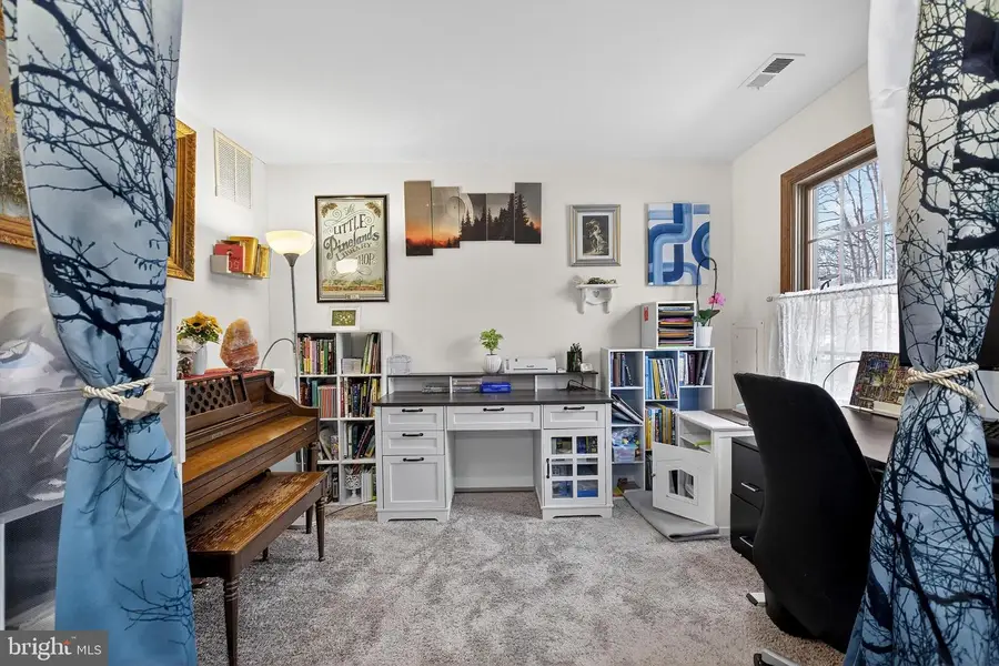 17 Fawnhollow Ct, Medford, NJ 08055 - #3