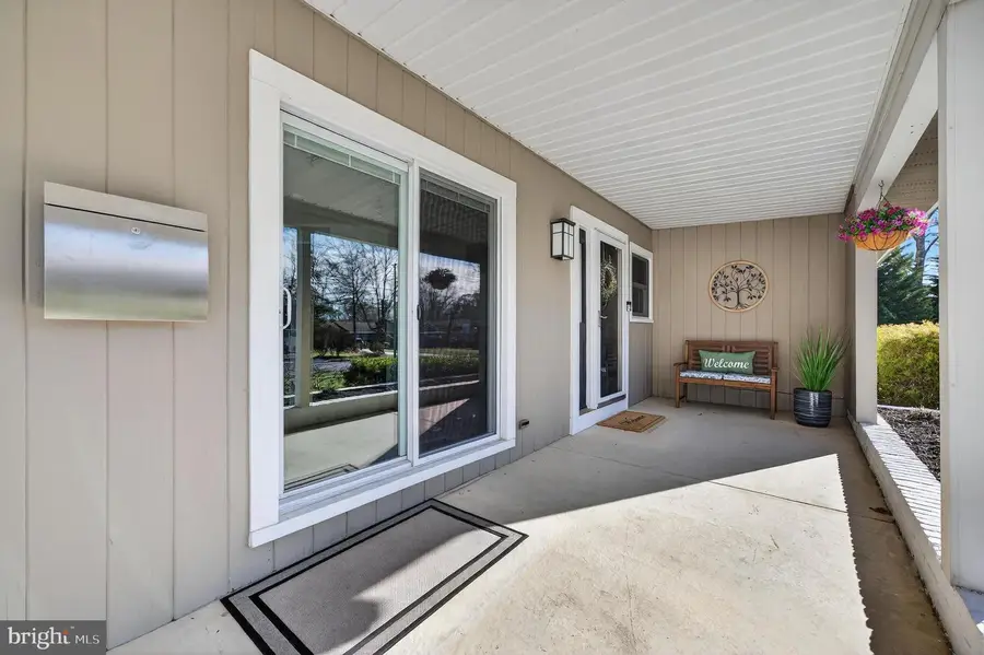 419 Edgemoor Dr, Moorestown, NJ 08057 - #2