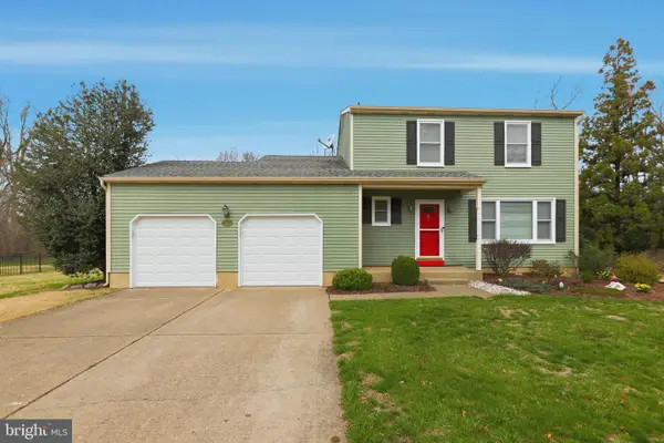 26 Tall Timber Ln, BURLINGTON, NJ 08016