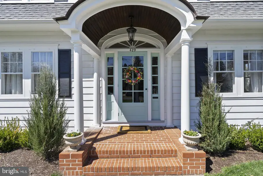 429 E 2nd St, Moorestown, NJ 08057 - #2