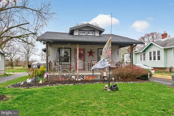 27 Arneys Mount Rd, PEMBERTON, NJ 08068