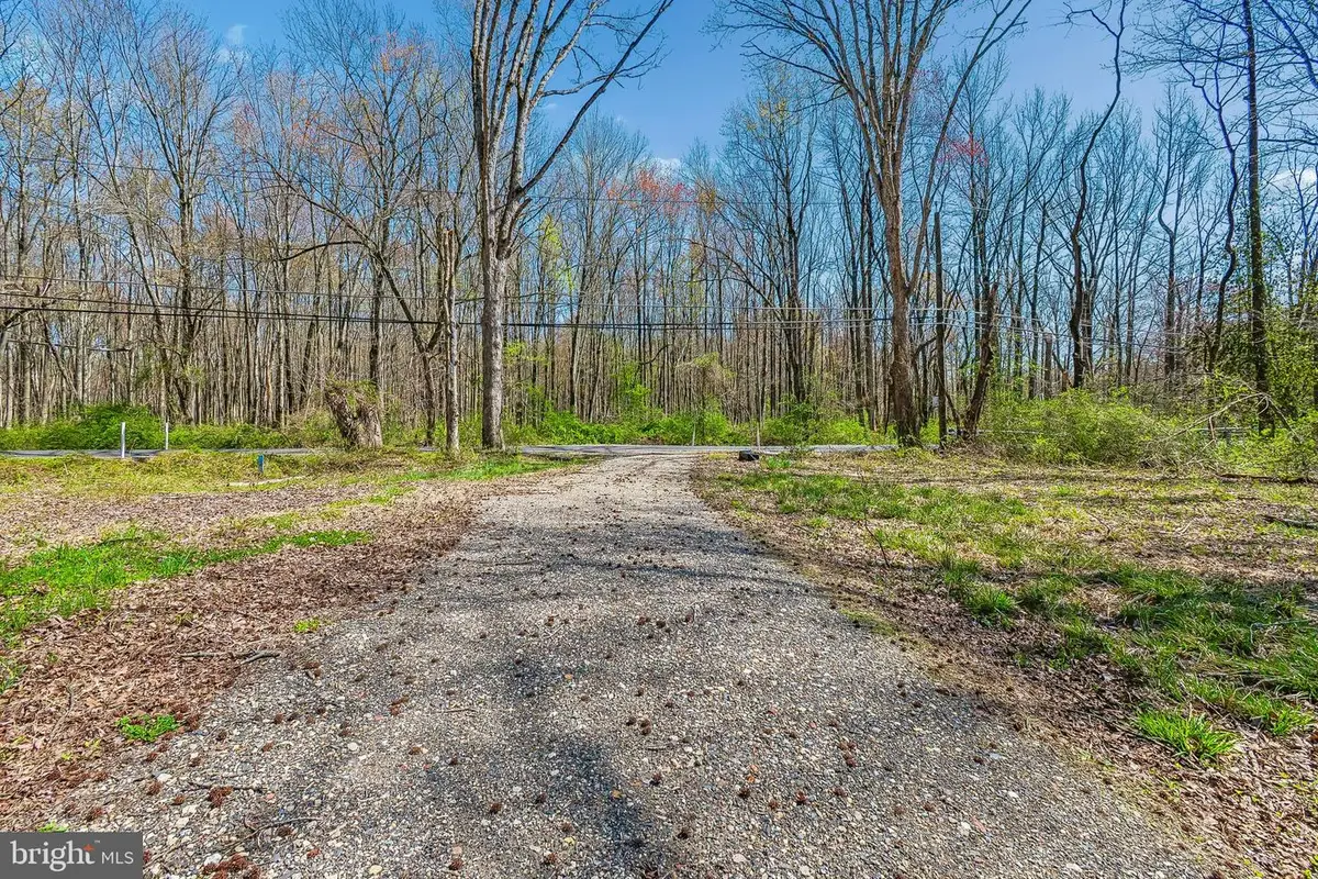 697 Garwood Rd, Moorestown, NJ 08057 - #1