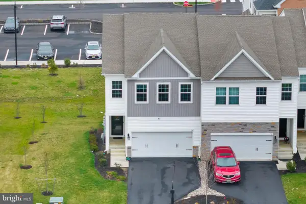 34 Marion Ave, BORDENTOWN, NJ 08505