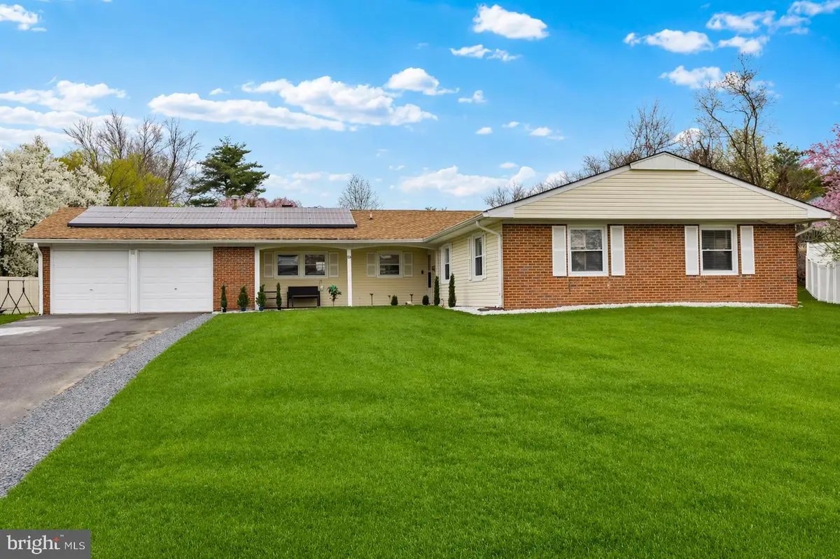 10 Thornhill Ct, Willingboro, NJ 08046 - #1