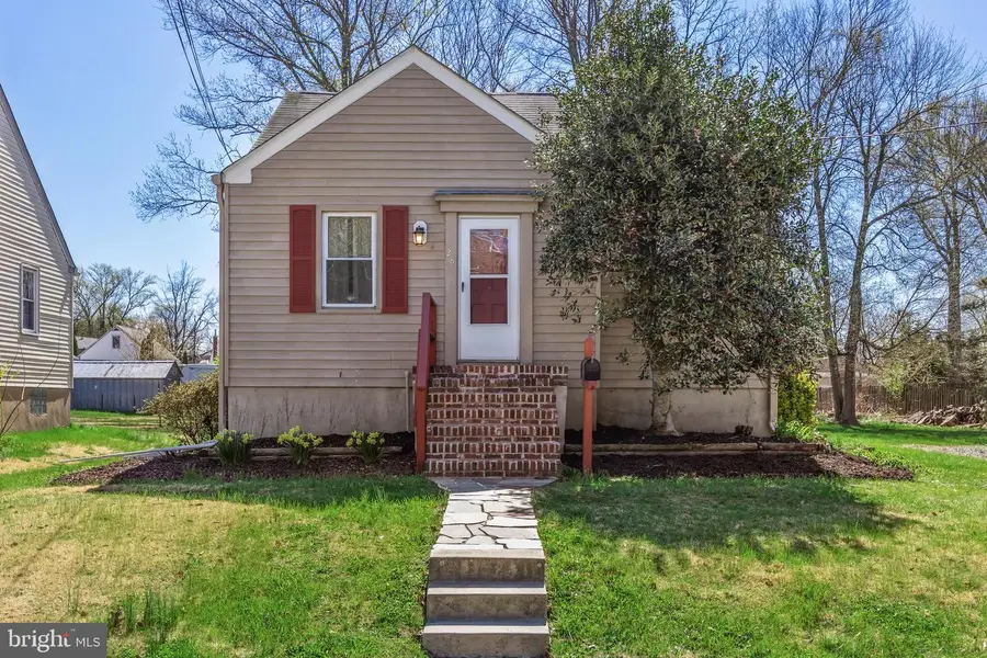 28 W Center Ave, Maple Shade, NJ 08052 - #2