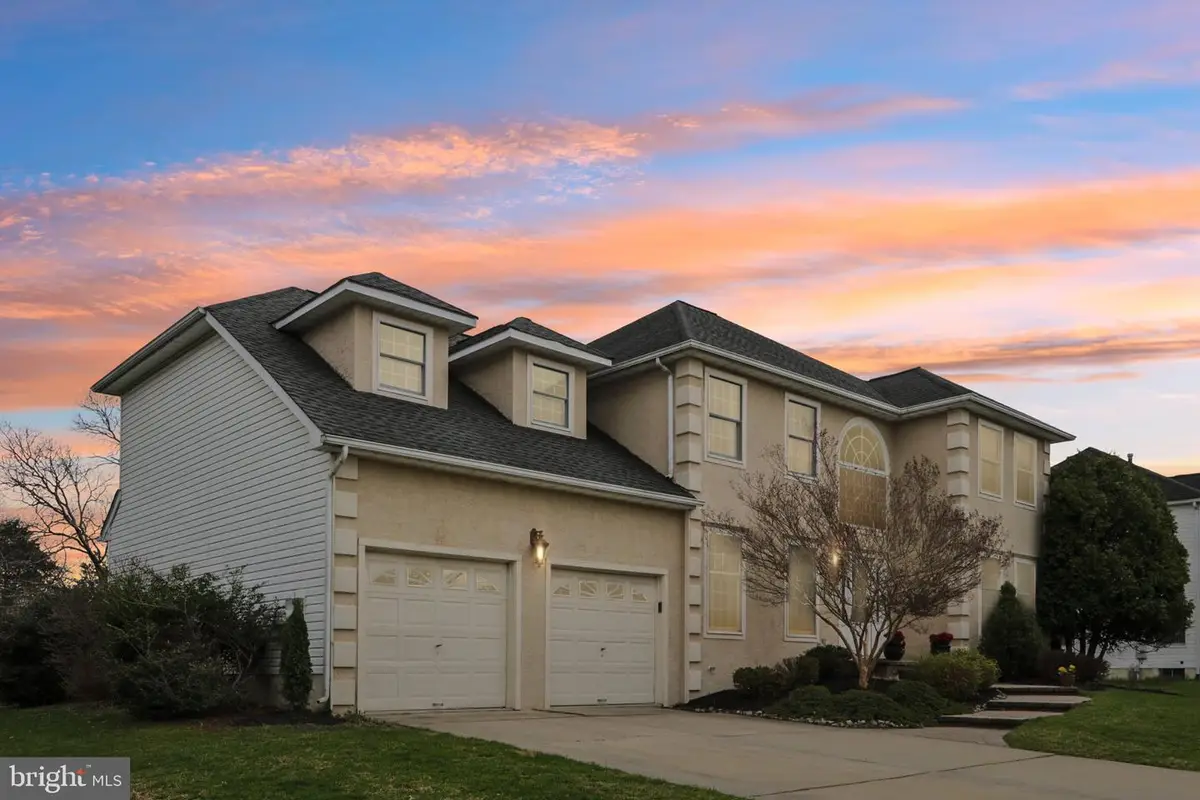 15 Hilltop Dr, Mount Laurel, NJ 08054 - #1