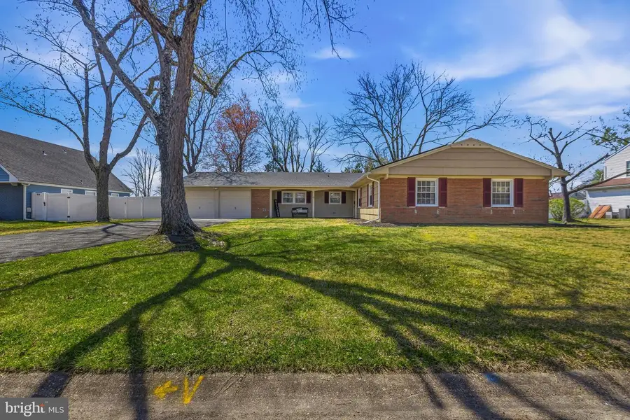 15 Club Ridge Ln, Willingboro, NJ 08046 - #2