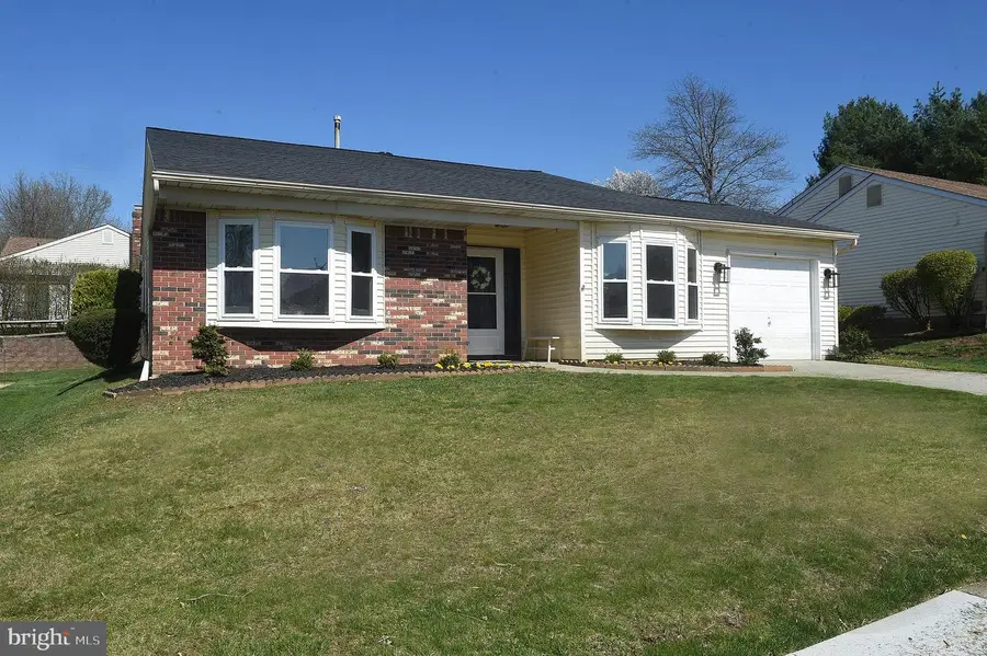 4 Deep Hollow Ln N, Columbus, NJ 08022 - #2