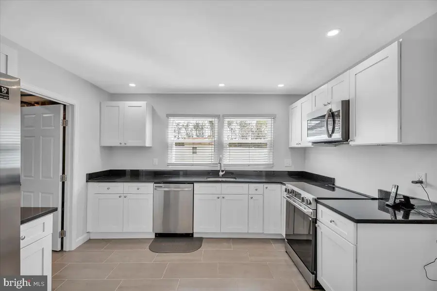 17 Topeka Pass, Willingboro, NJ 08046 - #3