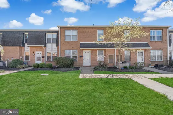 2040 Harbour Dr, PALMYRA, NJ 08065