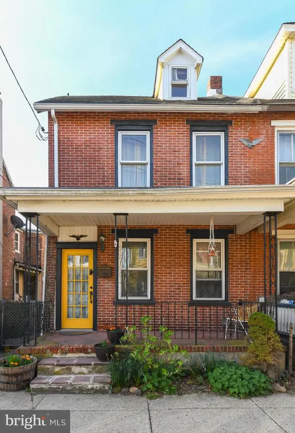 326 Penn St, BURLINGTON, NJ 08016