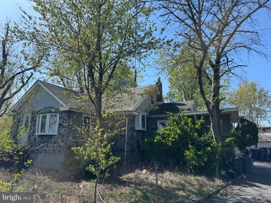 409 Ridge Rd, Southampton, NJ 08088 - #2