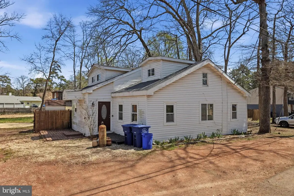 16 Pear Ave, Browns Mills, NJ 08015 - #1