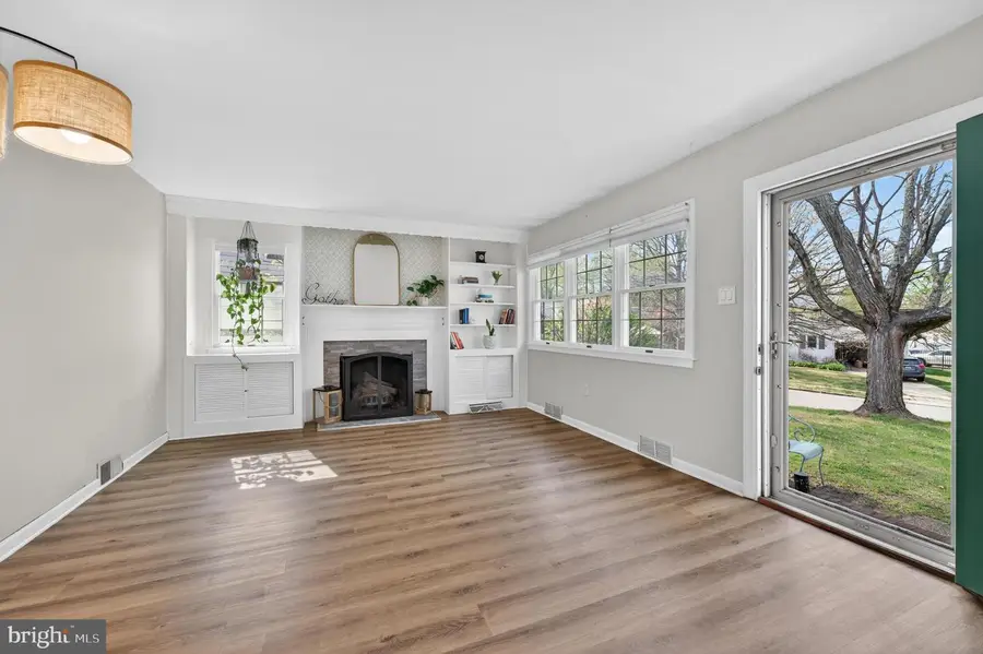 142 Evergreen St, Mount Holly, NJ 08060 - #3