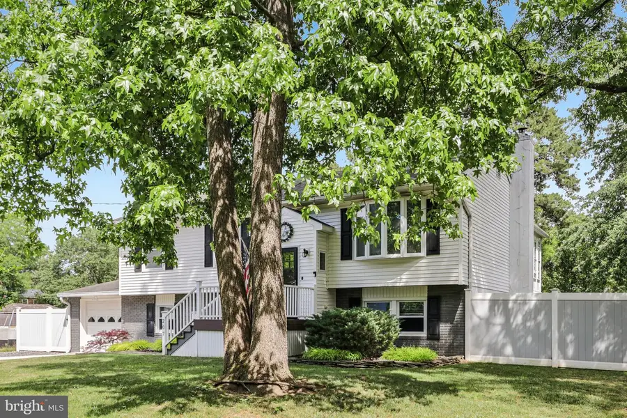 207 Navajo Trl, Browns Mills, NJ 08015 - #2