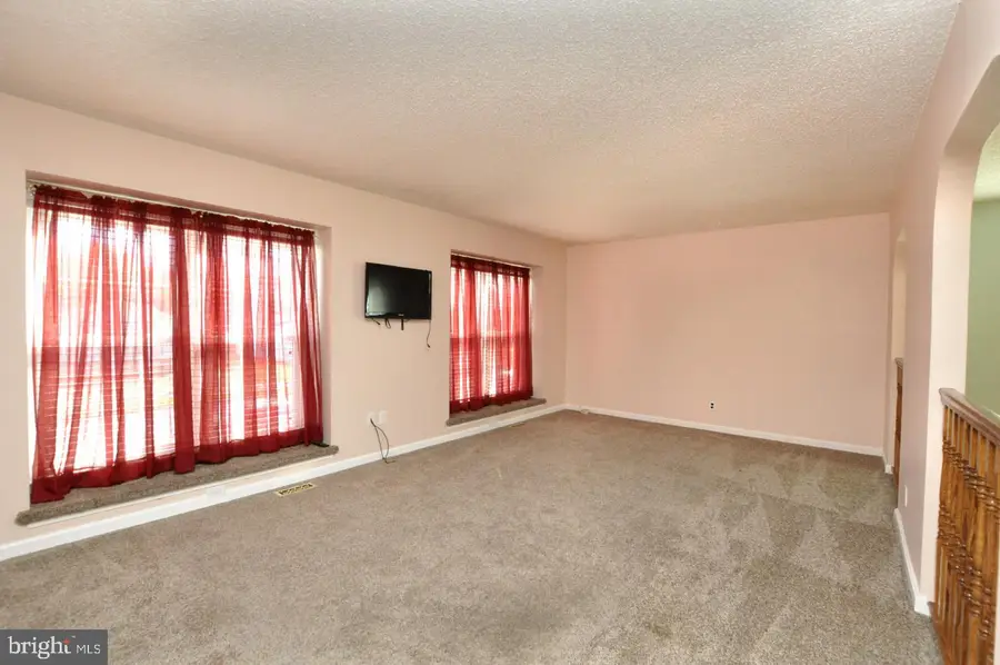 192 Canterbury Rd, Mount Laurel, NJ 08054 - #3