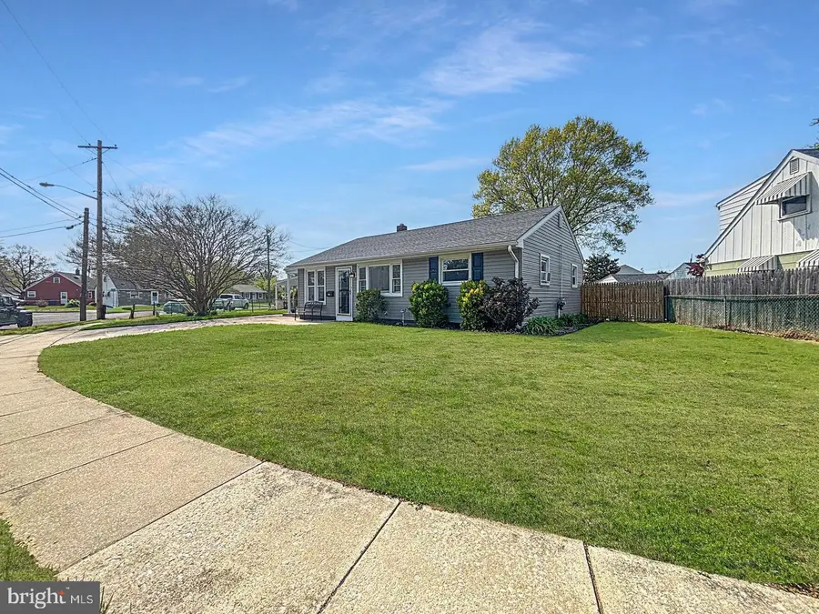 406 Holmes Dr, Burlington, NJ 08016 - #3