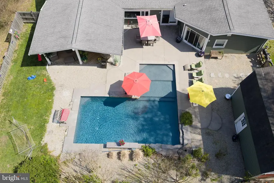 21 S Lakeside Dr W, Medford, NJ 08055 - #2