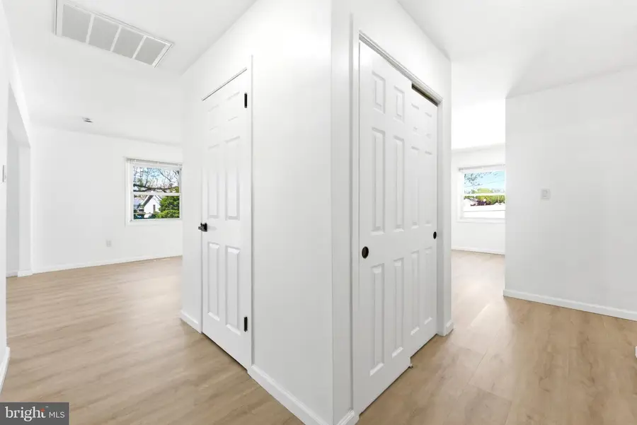 49 Middleton Ln, Willingboro, NJ 08046 - #2