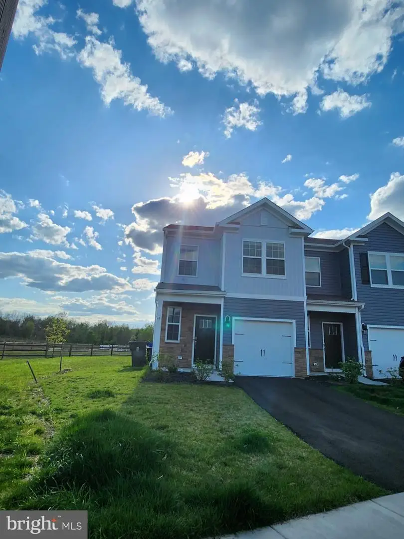 48 Peregrine Way, Burlington, NJ 08016 - #3