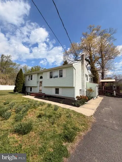 69 Hockamick Rd, Cookstown, NJ 08511 - #2