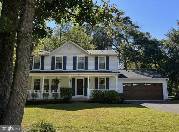 17 Coventry Cir W, MARLTON, NJ 08053