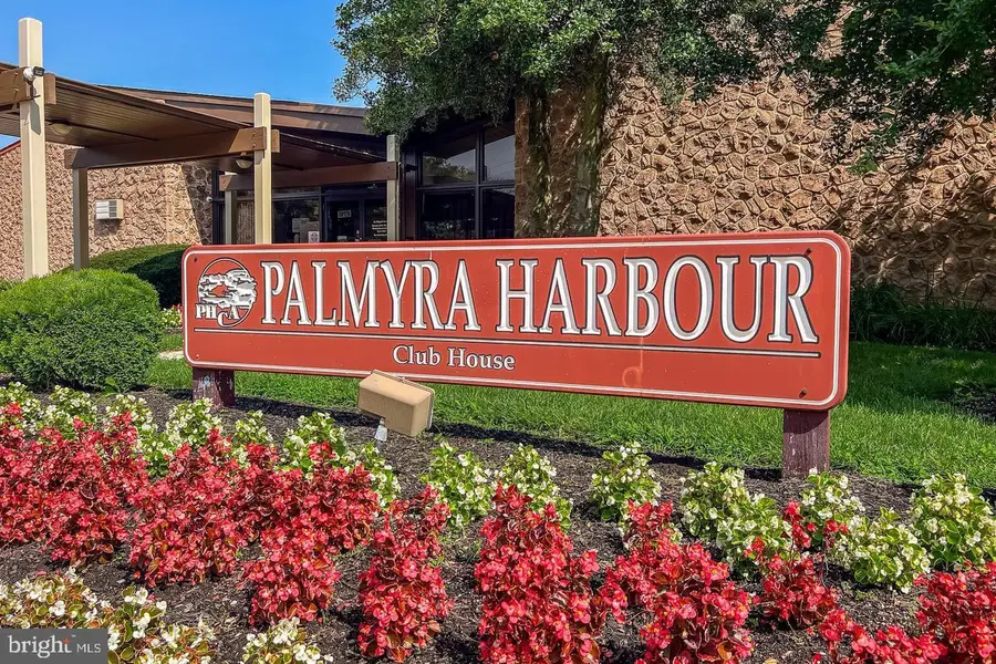 3049 Harbour Dr, Palmyra, NJ 08065 - #2