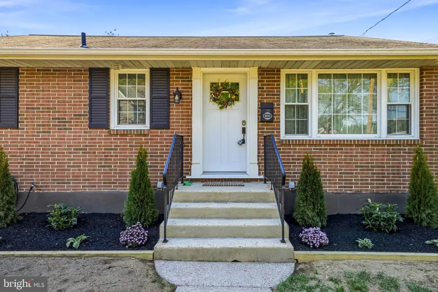 600 8th St, Riverton, NJ 08077 - #3